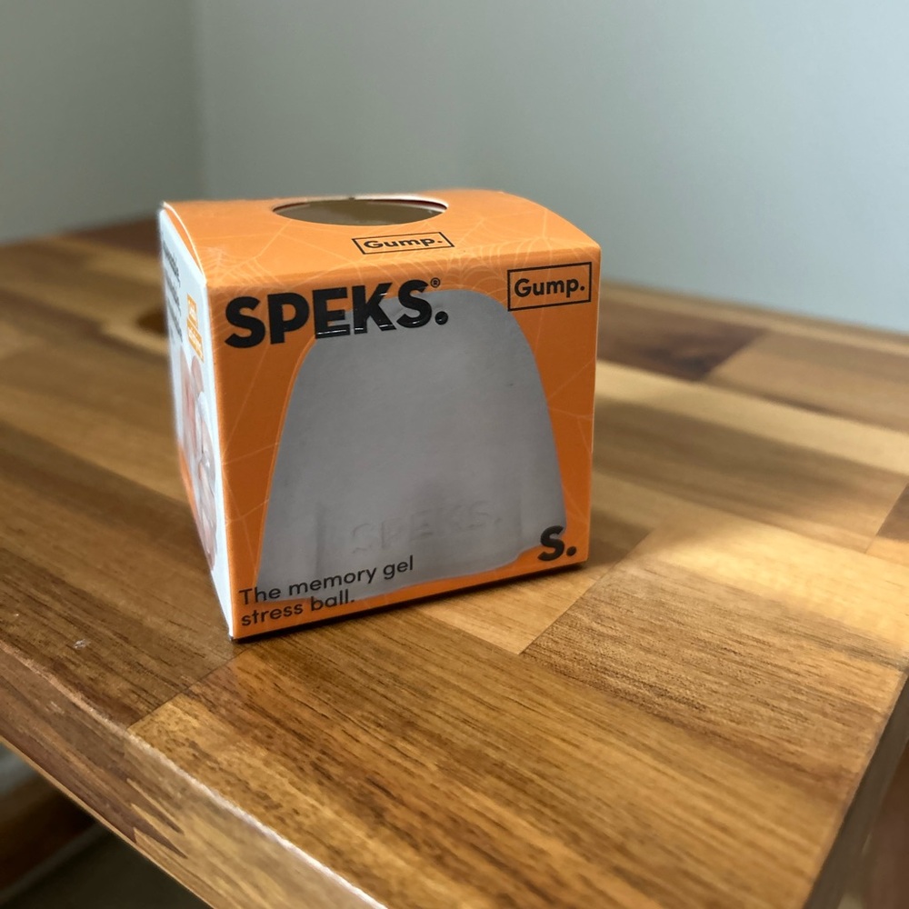 Speks ghost squishy